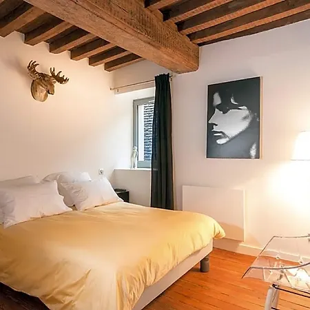 Moutarde, Calme, Authentique, 70m2 3e Etage Szálloda