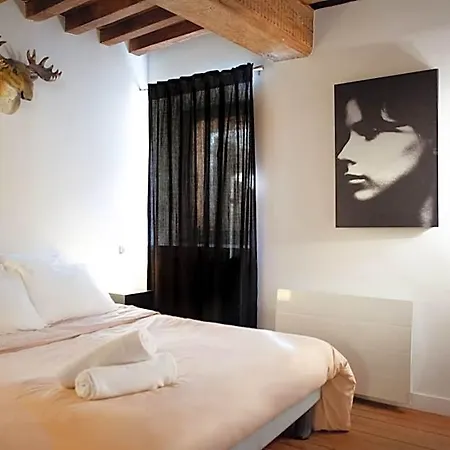Moutarde, Calme, Authentique, 70m2 3e Etage Szálloda