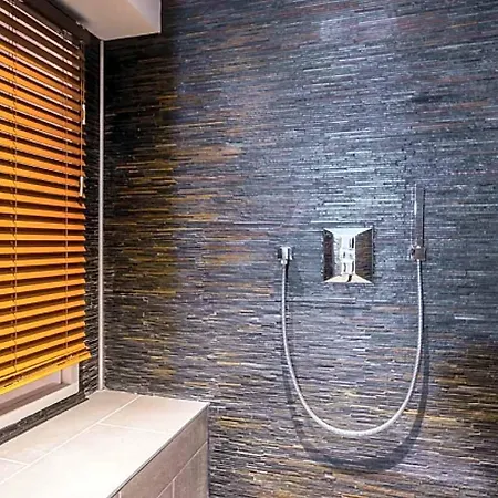 Moutarde, Calme, Authentique, 70m2 3e Etage מלון